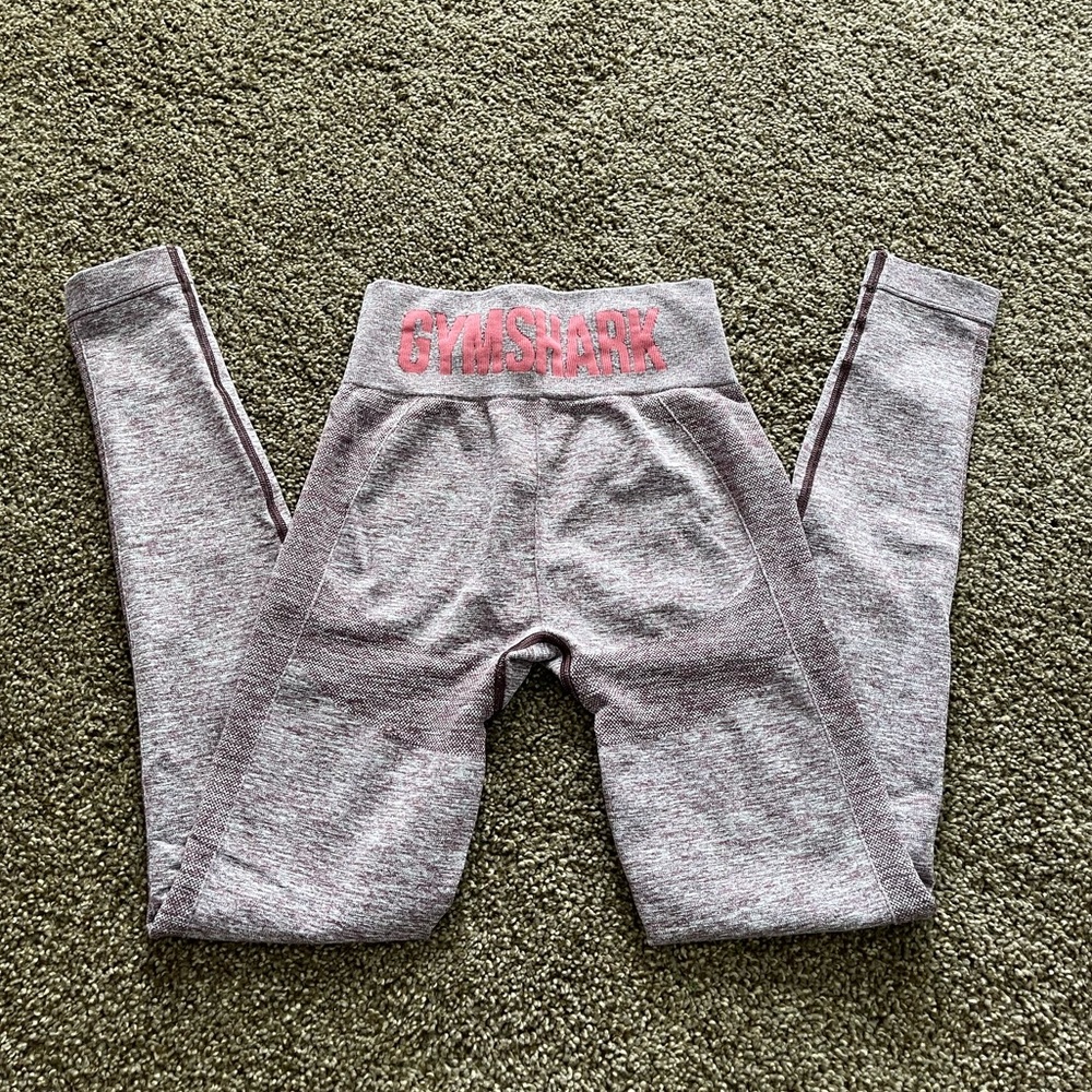 Gymshark Flex leggings/ cranberry color